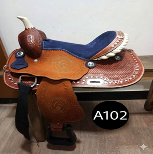 Selle de cheval western en cuir, design travaillé à la main, avec sangles d'étrier, équipement équestre pour l'équitation en ranch. - Product Image 1