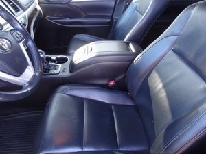 2019 pour Highlander XLE AWD, moteur atmosphérique, sièges en cuir électriques, intérieur foncé, caméra de recul, régulateur de vitesse adaptatif (ACC), conduite à gauche - Product Image 6