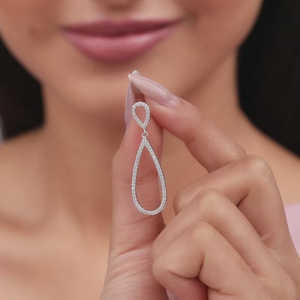 Anushka Sharma elegante plata gota pendientes moda elegante - Product Image 2