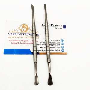 Empujadores circulares de acero de doble cabeza con bordes inclinados para manicura diseñados para eliminar la piel muerta y preparar regalos para uñas - Product Image 1