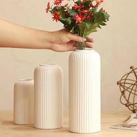 Nordic Home Decorations Picasso Vasen Porzellan Keramik Vasen Set Dekor Hochzeit Keramik Vase für Wohnkultur von HAND MADE CRAFT