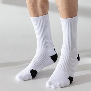 OEM Wholesale Men's <b>Thick</b> Sport <b>Socks</b> Custom Logo Basketball <b>Socks</b> for <b>Winter</b> Knitted High-Crew Athletic Cycle Sports <b>Socks</b> - Product Image 5