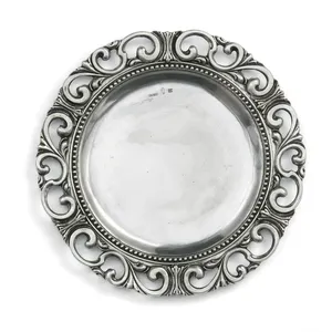 Assiette de présentation ronde en métal doré de haute qualité, écologique et moderne, pour les événements de mariage et les hôtels - Product Image 2