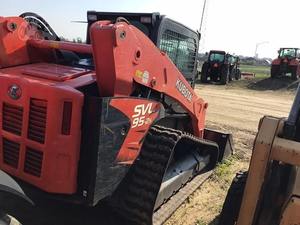 Chargeuse compacte sur pneus KUBOTA SVL95-2S 2019, 35 tonnes, moteur Caterpillar, pompe hydraulique Parker/Kawasaki, composants principaux (moteur) - Product Image 3