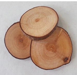 Sous-verres artisanaux en noyer Élégance en bois durable et artisanale - Product Image 4