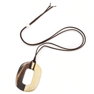 Collier pendentif en corne de buffle naturelle fait à la main pour femmes hommes et filles plaqué diamant charme style mignon avec des couleurs naturelles - Product Image 3