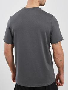 เสื้อยืดสำหรับผู้ชายน้ำหนักเบาระบายอากาศได้ดี - Product Image 5
