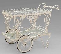 Chariot de service de nourriture pour hôtel en métal à deux étages finition dorée antique Prix de gros d'usine Accessoires de service pour hôtel