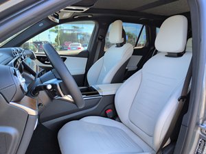 Mercedes-Benz GLC 300 AWD 4MATIC 2023 Usado en Buen Estado - Product Image 3