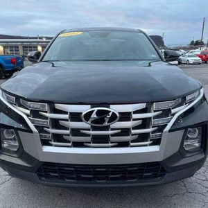 Used 2022 H yundai Santaa Cruz 2.5L - Product Image 1