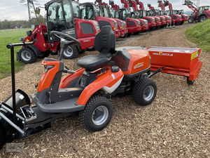 Cortadora de césped autopropulsada Husqvarna R320X AWD, 150 horas, plataforma de corte de 112 cm - Product Image 2