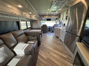 Autocaravana Fleetwood Southwind Clase A 2025 2026 Económica, la Mejor Opción para Campistas y Remolques de Viaje Disponibles - Product Image 3