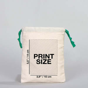 Bolsa de Tela de Algodón Orgánico 6W X 8H (15.5cm X 20cm) con Asa Verde, Serigrafía y Bordado Personalizables para Promoción de Paquetes - Product Image 3