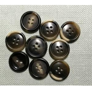 Boutons en corne de bœuf durables à 4 trous pour projets d'artisanat et de couture Produit tendance provenant d'un fabricant indien - Product Image 6