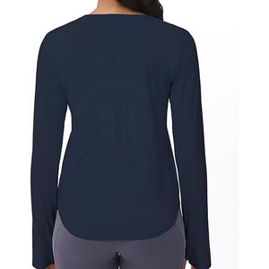 T-shirts de sport pour femmes de haute qualité les plus vendus en gros T-shirt en coton imprimé de vêtements de sport de fitness d'été fabriqué au Pakistan - Product Image 4