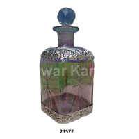 Flacon de parfum en verre de grande taille de qualité supérieure avec base en métal, design de couvercle en verre, vaporisateur de parfum pour cadeau d'anniversaire de fille