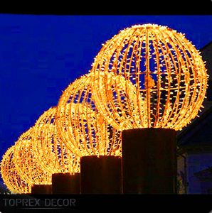 Lumières décoratives LED 3D en forme <span class=keywords><strong>de</strong></span> <span class=keywords><strong>boule</strong></span> IP65 pour extérieur, Noël, Ramadan, festivals, éclairage suspendu pour rues, design pour éclairage <span class=keywords><strong>de</strong></span> lune - Product Image 4