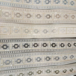 ผ้าลูกไม้ประดับลูกไม้จากฝรั่งเศสสำหรับตกแต่งชุดเดรส - Product Image 1