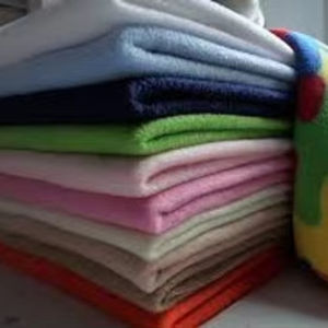 ผ้าห่มขนแกะไมโครไฟเบอร์ผ้า100% สำหรับใช้ในบ้านร้านตัดผมสปายิมร้านทำผมแห้งเร็วนุ่มออกแบบโลโก้ได้ตามต้องการ - Product Image 1