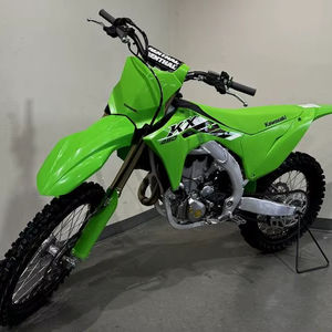 Actuellement en stock Kawasaki KX450 2025 Disponible pour expédition dans le monde entier - Product Image 1