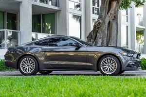 2024 Ford Mustang gtt รถเก๋ง5.0L 480 hhp V8 6-Speed คู่มือแสงภายในไฮดรอลิกสมาร์ท - Product Image 5
