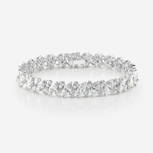 สร้อยข้อมือเพชรสีทอง18K สุดหรูเครื่องประดับชั้นสูงสร้อยข้อมือโซ่เทนนิสสำหรับผู้หญิงประดับเพชรสวยงาม - Product Image 4