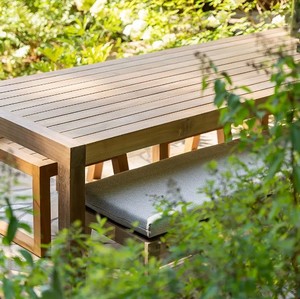 Ensemble de table et chaises en teck pour espace extérieur - Product Image 3