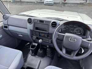 Toyota <span class=keywords><strong>Land</strong></span> <span class=keywords><strong>Cruiser</strong></span> <span class=keywords><strong>79</strong></span> USADOS de 2023, Impecables, Sin Historial de Accidentes, Mejor <span class=keywords><strong>Precio</strong></span>, <span class=keywords><strong>Precio</strong></span> Económico, Pedidos al Por Mayor Disponibles - Product Image 4