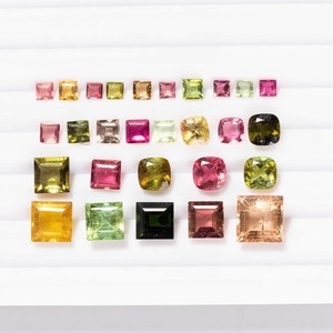 Lot de pierres précieuses de tourmaline naturelle multiple de qualité supérieure avec des nuances magnifiques Une collection de luxe exclusive classique pour des bijoux élégants - Product Image 3