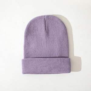 Gorro de invierno de lana unisex moderno, gorro grueso y acogedor con tela elástica, perfecto para ropa informal y estilo de clima frío - Product Image 2