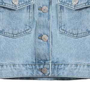 Veste en jean courte bleu clair pour filles, 100% coton, réversible et respirante, coupe ajustée, boutons sur le devant, poches - Product Image 6