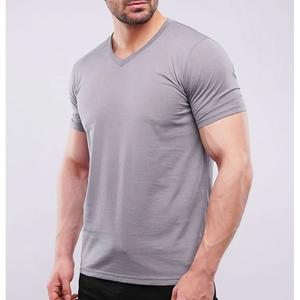 Camiseta ligera 100% de poliéster transpirable Lisa para hombre, camisetas de Fitness hechas a medida para hombre, ropa para correr - Product Image 5