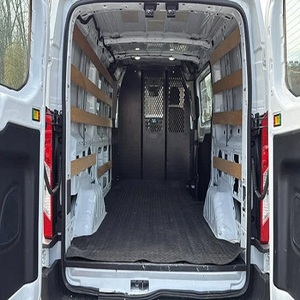 Furgoneta de Carga Ford Transit 2024, Motor de 6 Cilindros, 3.5 L, Automática, Tracción Trasera, Gasolina - Product Image 4