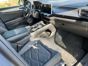 IMPRESIONANTE Volkswagen Atlas Cross Sport SE 2024, TRANSMISIÓN AUTOMÁTICA, 4 CILINDROS - Product Image 2