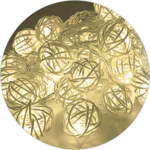 Ghirlanda LED da 6 m con 30 palline in rattan, luce calda, 8 funzioni, telecomando, IP65 (Electro DH 79.725/6/RGB) - Product Image 1