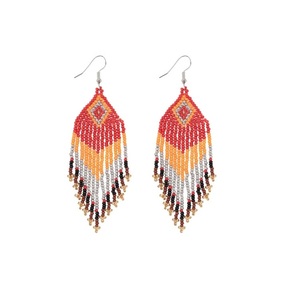 Boucles d'oreilles pendantes élégantes en perles de rocaille, style mariage et fête, boucles d'oreilles pendantes contemporaines en perles de rocaille, bijoux d'art faits à la main - Product Image 2