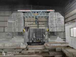 Machine de scie multi-fils 2025 la plus vendue avec panneau automatique PLC Machine de scie multi-fils durable en métal pour les usages industriels - Product Image 2