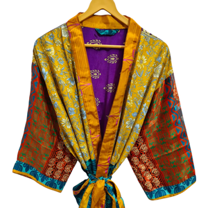 Túnica India Floral Seda Sari Kimono Vintage Sari Robe Suave Playa Fiesta Vestido Indio Hecho A Mano Seda Kimono - Product Image 1