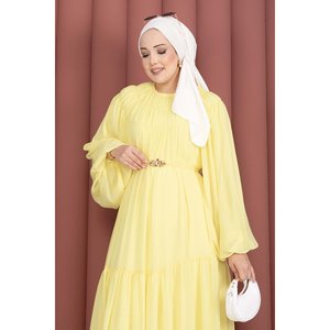 Vestido Amarillo de Gasa con Corte en A, Cinturón con Detalle Fruncido y Estilo Modesto - Product Image 2
