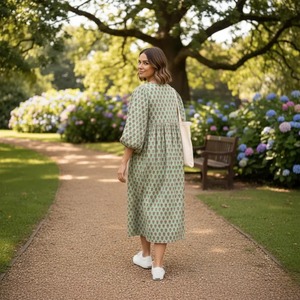 Robe courte en coton imprimé à la main en Inde, pour mariage, festival, designer, kimono long, cadeau d'anniversaire, de Noël, d'anniversaire de mariage pour elle - Product Image 2