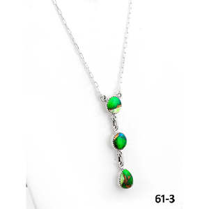 Collier artisanal du Sud-Ouest en argent sterling avec motif floral paon et dahlia - Product Image 3