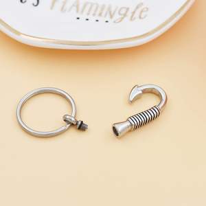 พวงกุญแจตะขอตกปลาของที่ระลึกเครื่องประดับสแตนเลสตะขอโกศสร้อยคอจี้โกศใส่ได้ทั้งผู้ชายและผู้หญิงกำหนดขนาดได้เอง - Product Image 3