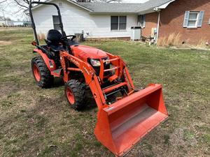 2023 para KUBOTA B2301HSD nuevo Tractor a pie 4WD con motor Massey Ferguson 180hp Tractor agrícola de potencia nominal 4x4 - Product Image 6