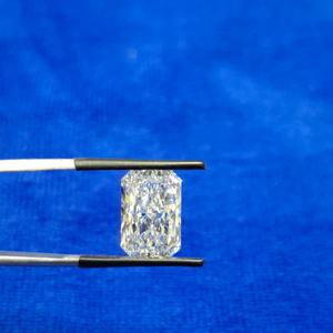 Diamante cultivado en laboratorio de corte radiante de 2,03 CT: Anillo Vintage de Diamante Suelto EF/VS, compromiso de piedra, joyería fina certificada por IGI India - Product Image 5