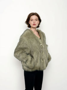 2025 nuevo diseño moderno de moda de talla grande esponjoso otoño cálido de moda Faux invierno señoras Negro Azul mujer abrigo chaqueta de piel para mujer - Product Image 4