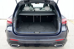 Mercedes-Benz GLC 300 4MATIC 2023 de conception standard - Product Image 2