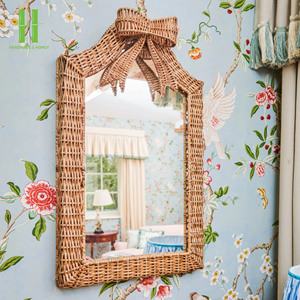 BEST SELLER Le miroir mural artisanal en rotin de qualité supérieure et écologique, parfait pour embellir votre espace de vie - Product Image 3