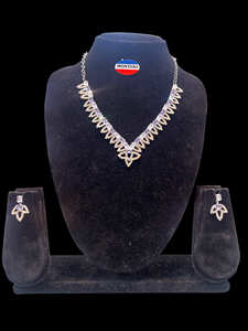 Collier boucles d'oreilles vintage en acier inoxydable émeraude à la mode ensemble de bijoux pour femmes en cuivre couleur argent pour les fiançailles - Product Image 4