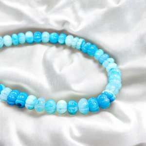 Collar de cuentas de melón de ópalo azul, 8-10mm, hebra de piedras preciosas naturales, estilo minimalista, aspecto de tendencia 2025, joyería de latón para regalo de mujer - Product Image 2