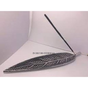 ที่จุดกำยานเครื่องหอมอลูมิเนียมเคลือบเงินวางกลางโต๊ะดีไซน์เนอร์มีรายละเอียดที่ประณีต - Product Image 1